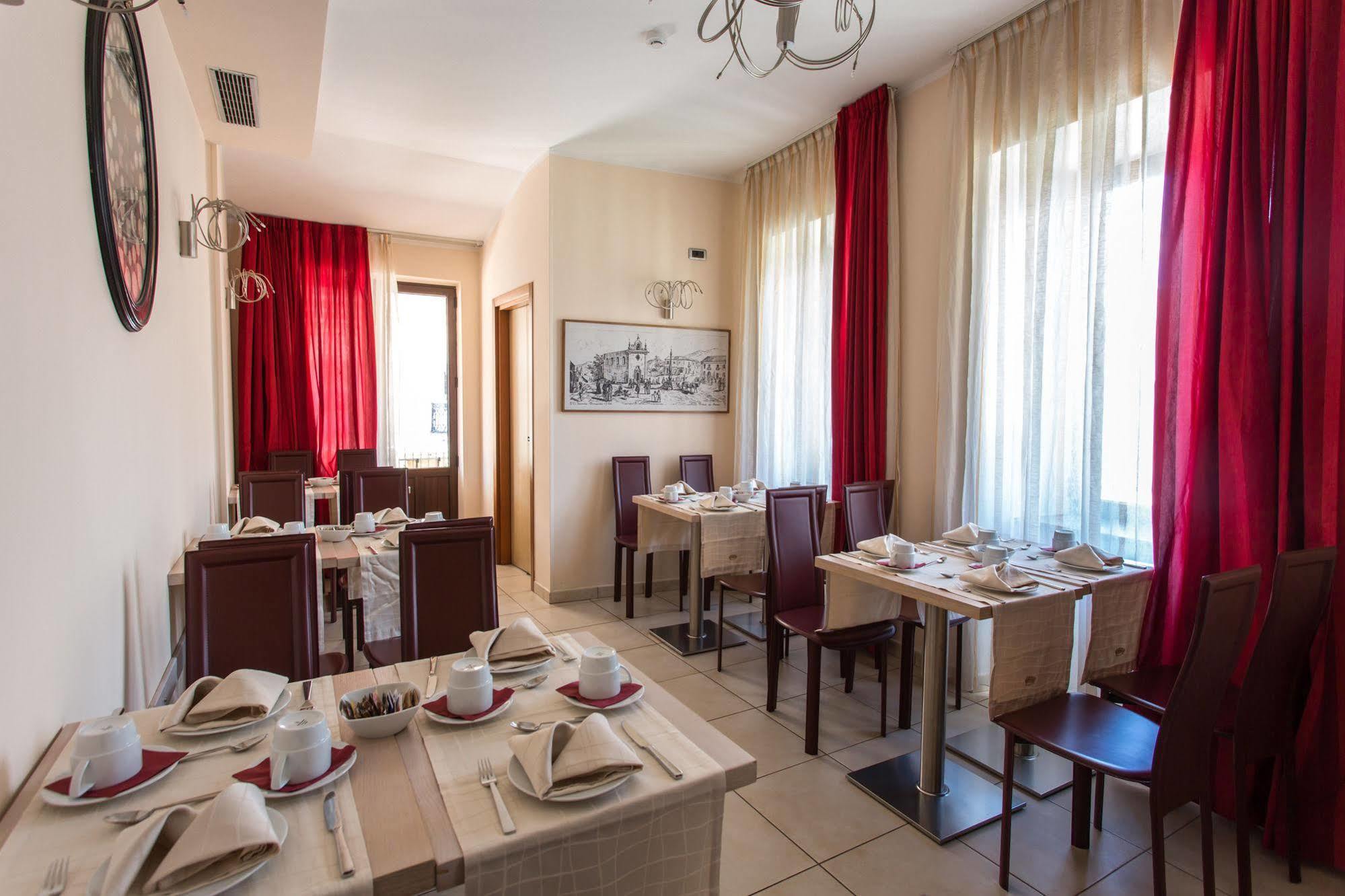 Hotel Conte Ruggero Serra San Bruno Luaran gambar